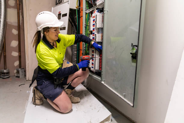 Best Circuit Breaker Repair  in Manito, IL